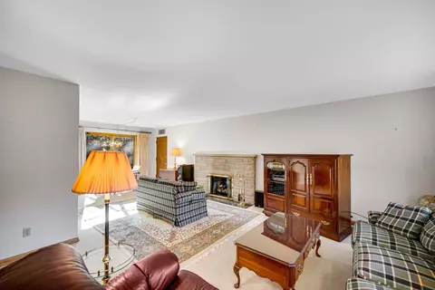 8651 Juniper Ter, Gary, IN 46403 photo 7