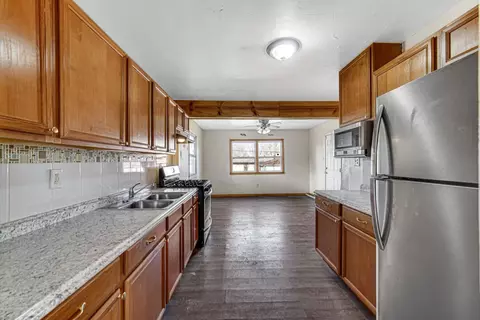 4216 E 7th Ave, Gary, IN 46403 photo 10