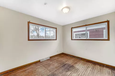 4216 E 7th Ave, Gary, IN 46403 photo 12