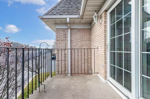 2720 Georgetowne Dr #C2, Highland, IN 46322 photo 14