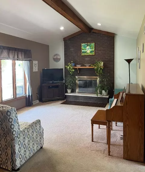 7947 Frederick Ave, Munster, IN 46321 photo 4