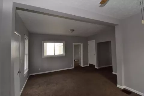 211 S Logan St, Winamac, IN 46996 photo 17