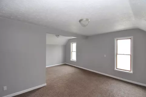 211 S Logan St, Winamac, IN 46996 photo 23