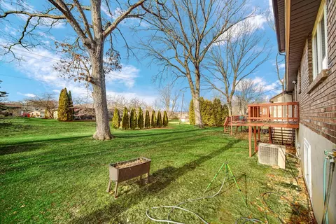2730 James Dr, Dyer, IN 46311 photo 29