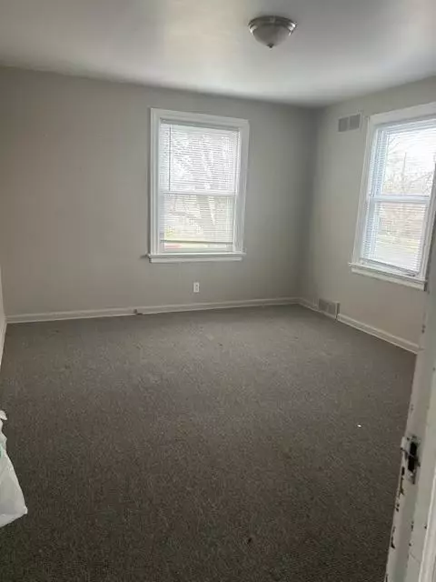 3613 Monroe St, Gary, IN 46408 photo 9