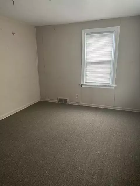 3613 Monroe St, Gary, IN 46408 photo 8