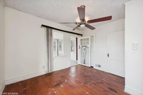6040 Forest Ave, Gary, IN 46403 photo 9