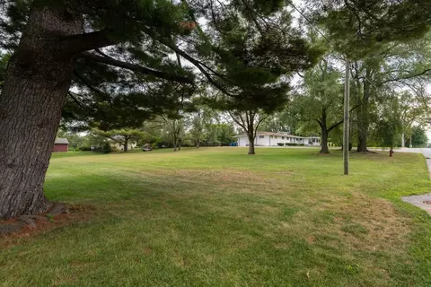 404 10th St, De Motte, IN 46310 photo 20