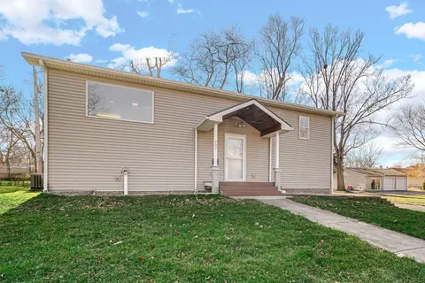 207 Hickory St, Crown Point, IN 46307 photo 17