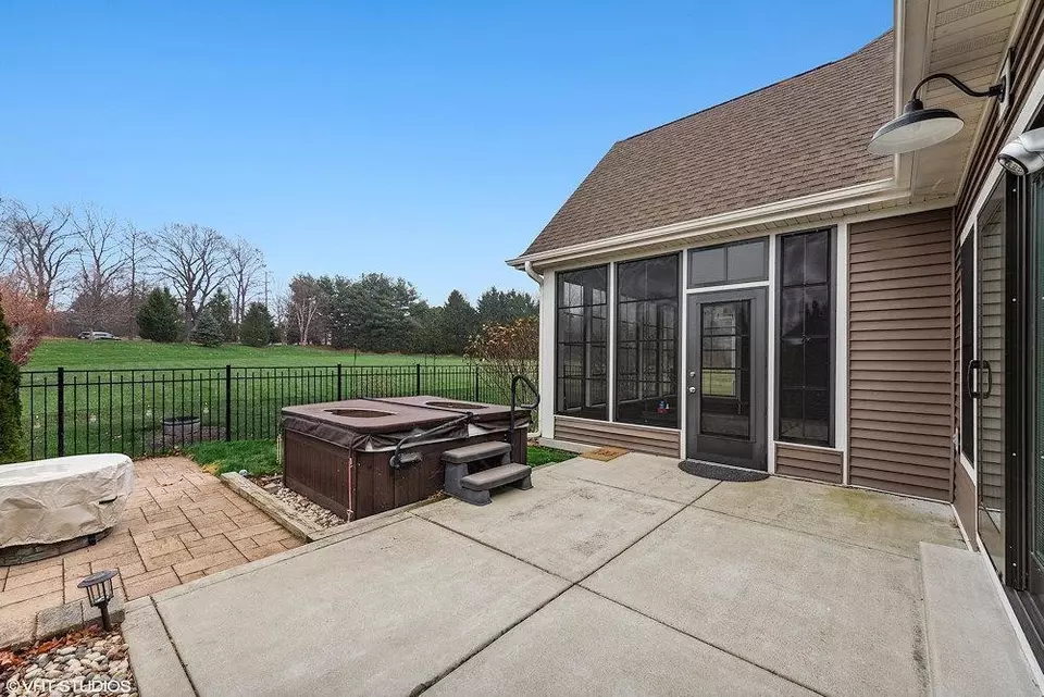  372 Lewis Ct, Valparaiso, IN 46383 photo 36
