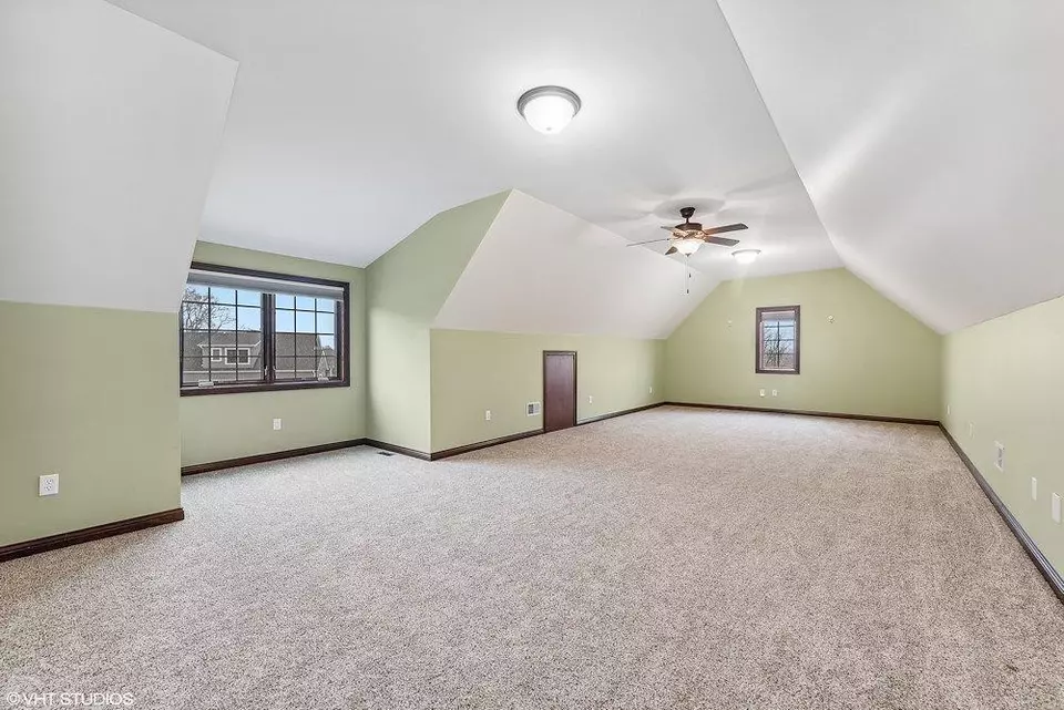  372 Lewis Ct, Valparaiso, IN 46383 photo 23