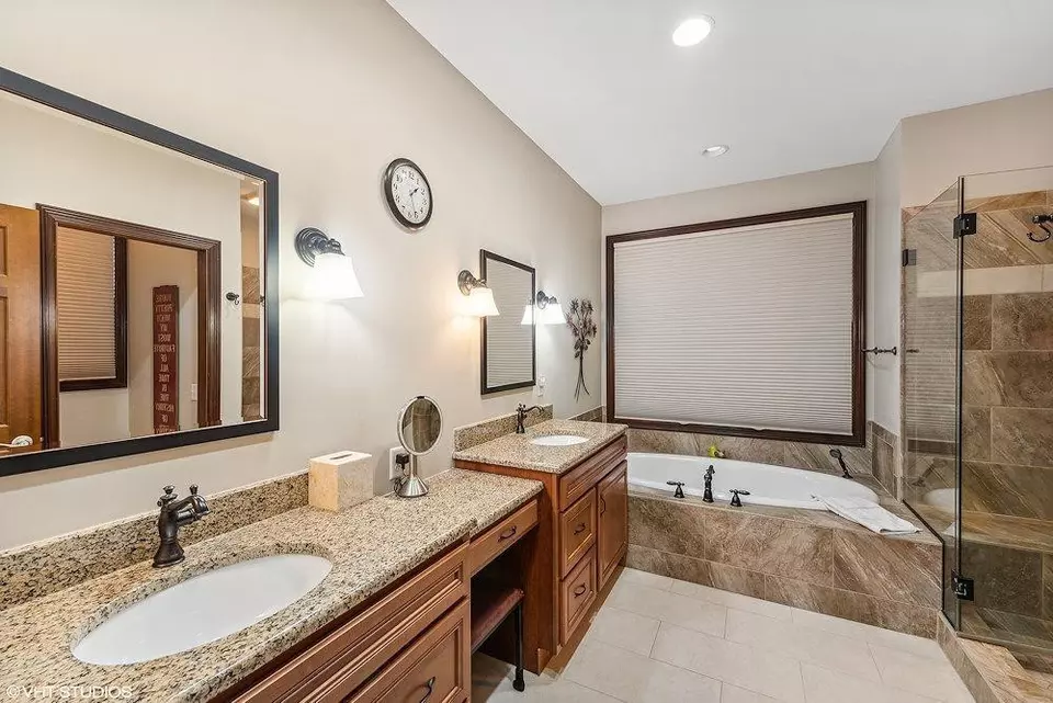  372 Lewis Ct, Valparaiso, IN 46383 photo 19
