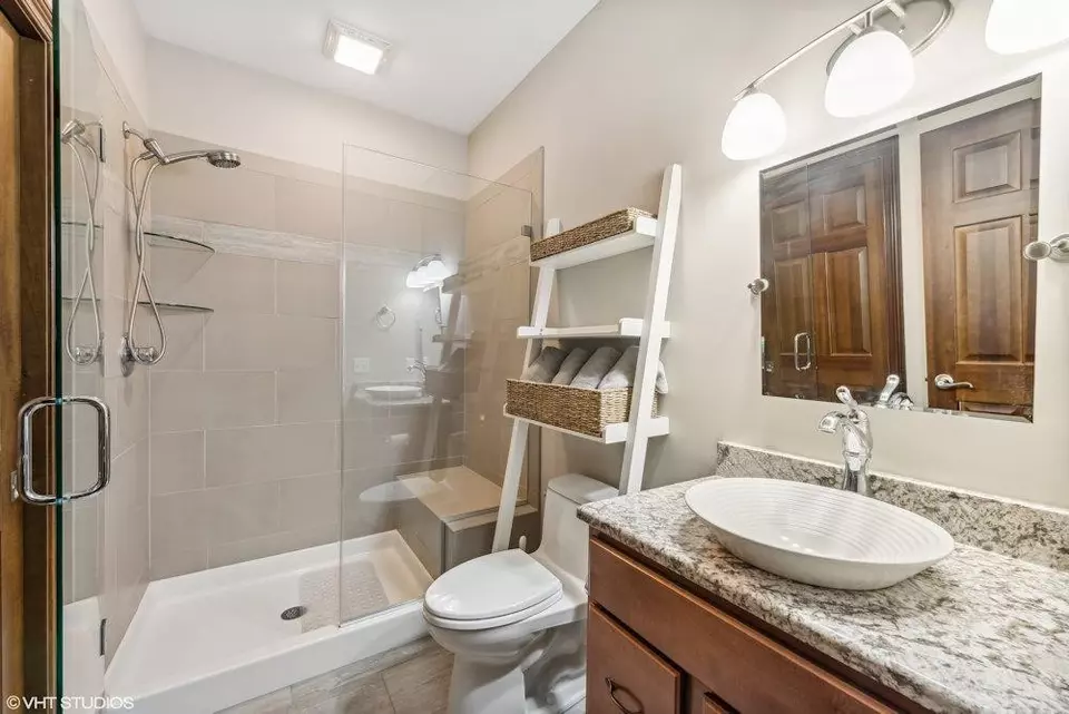  372 Lewis Ct, Valparaiso, IN 46383 photo 17
