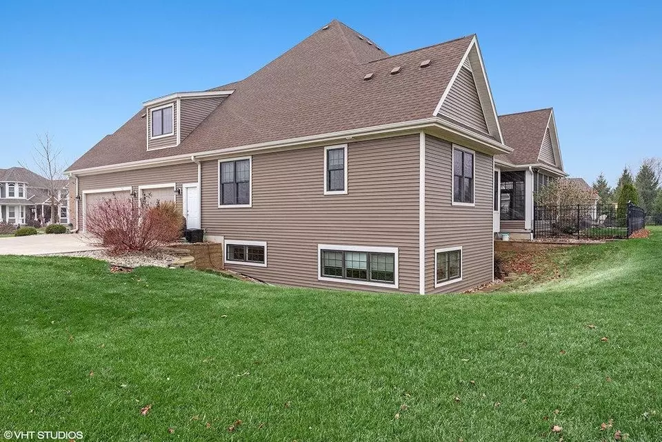  372 Lewis Ct, Valparaiso, IN 46383 photo 39