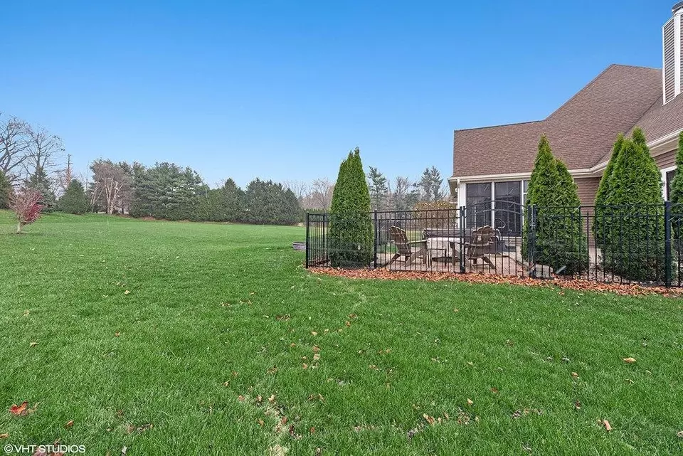  372 Lewis Ct, Valparaiso, IN 46383 photo 38