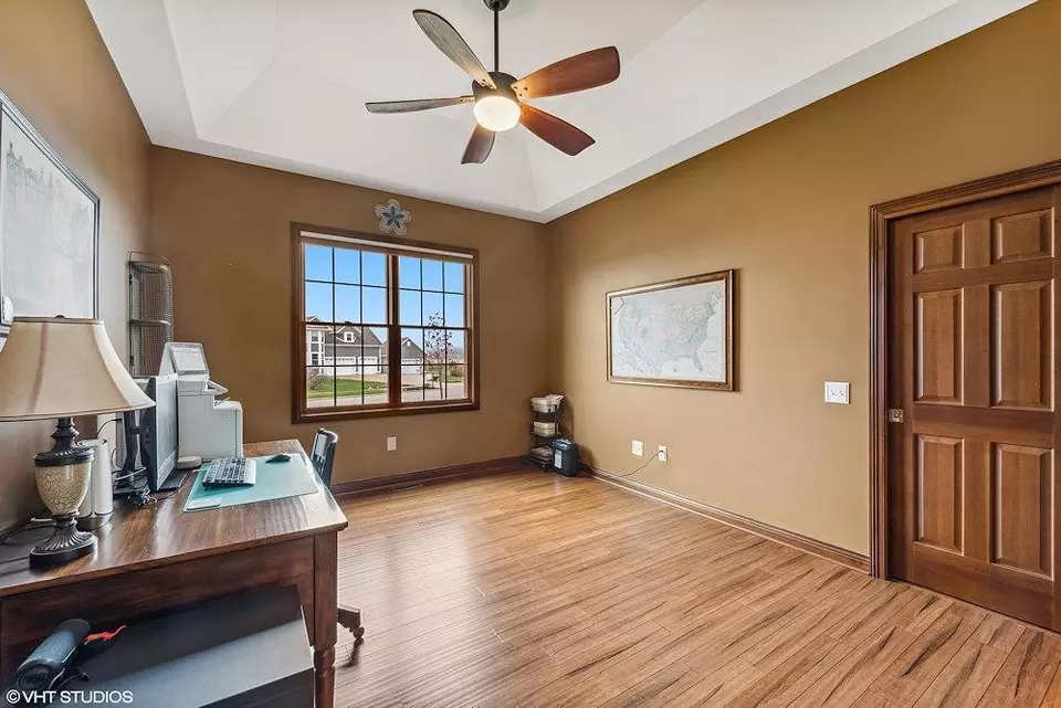  372 Lewis Ct, Valparaiso, IN 46383 photo 16