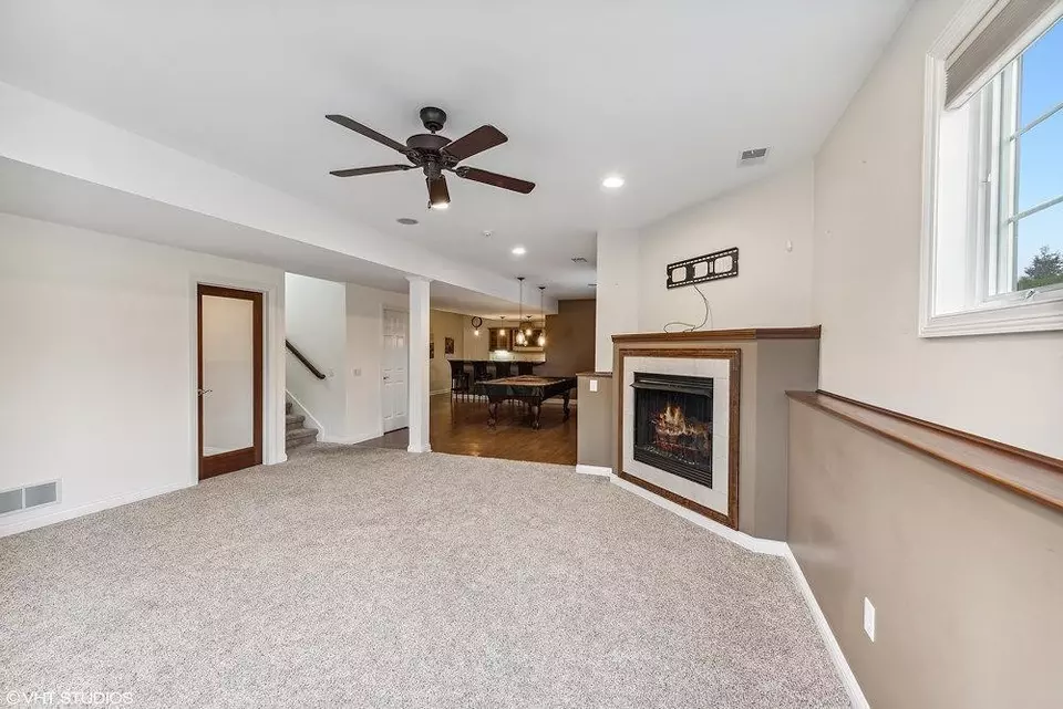  372 Lewis Ct, Valparaiso, IN 46383 photo 33