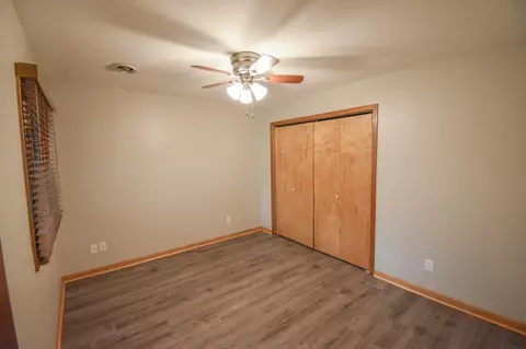 954 Ivanhoe Ln, Dyer, IN 46311 photo 13