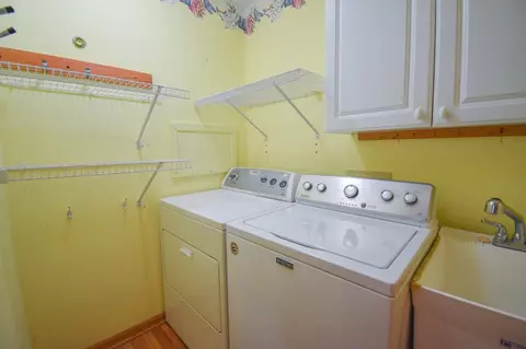 954 Ivanhoe Ln, Dyer, IN 46311 photo 16
