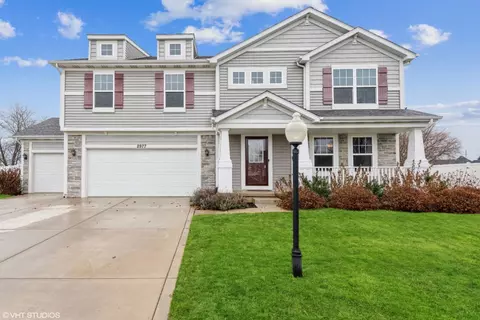 2977 Amanda Dr, Portage, IN 46368 photo 1