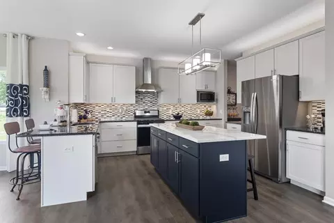 5891 Burr Ridge Cir, Crown Point, IN 46307 photo 8