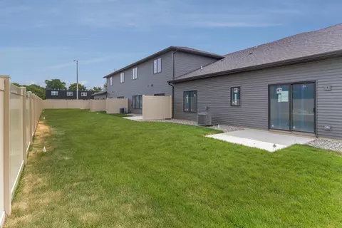 1566 Sheffield Ave, Dyer, IN 46311 photo 3