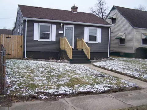 2109 W 19th Ave, Gary, IN 46404 photo 3
