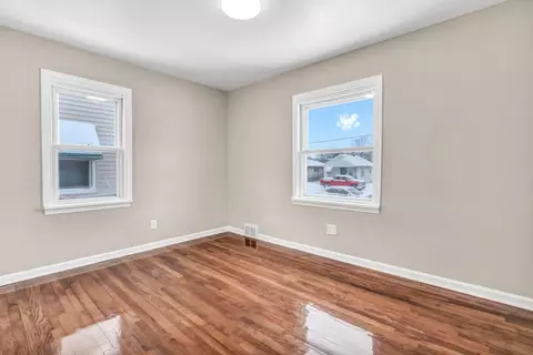 2109 W 19th Ave, Gary, IN 46404 photo 10