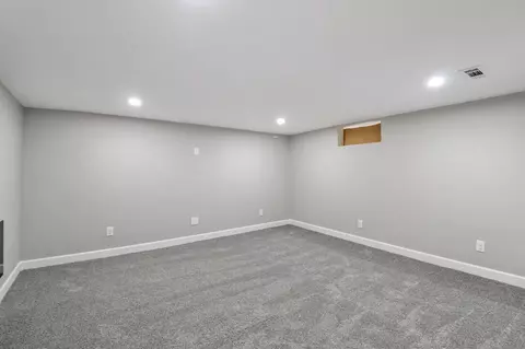 1301 Marshall Pl, Gary, IN 46404 photo 11