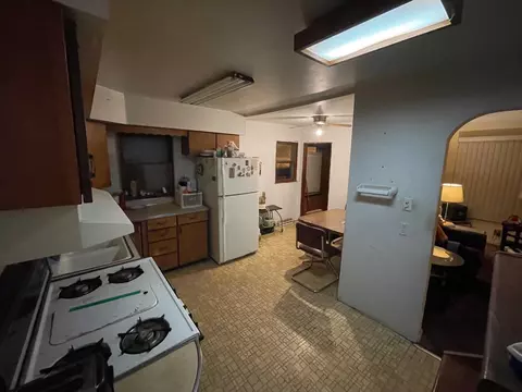 424 E 33rd Ave, Gary, IN 46409 photo 7