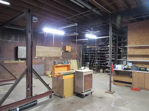 732 S Broad St, Griffith, IN 46319 photo 6