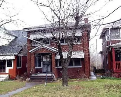 731 Van Buren St, Gary, IN 46402 photo 1