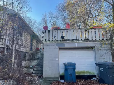 7303 Hemlock Ave, Gary, IN 46403 photo 2