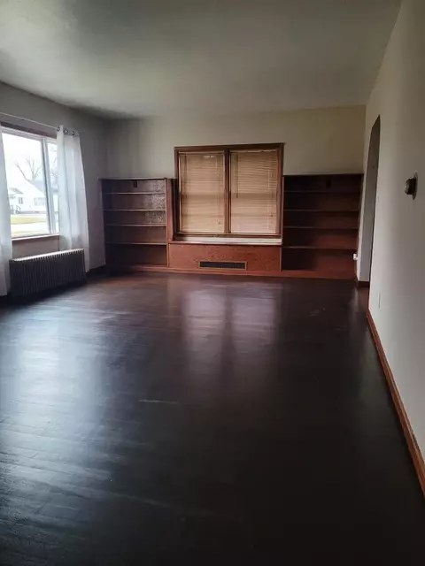 121 E Howard St, Brook, IN 47922 photo 10