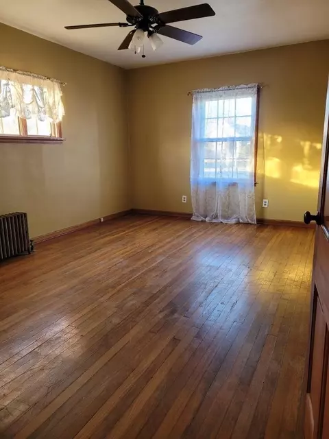 121 E Howard St, Brook, IN 47922 photo 16