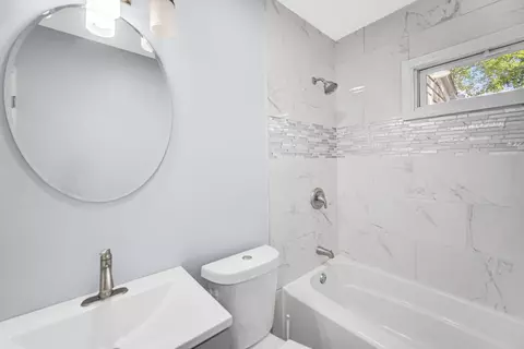 6745 E 4th Ave, Gary, IN 46403 photo 6