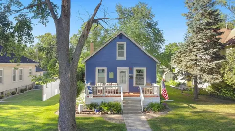 406 Park Ave, Chesterton, IN 46304 photo 3
