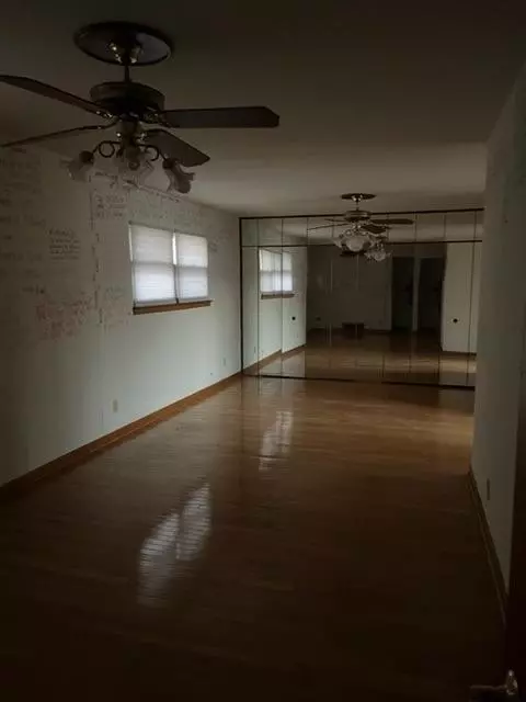 7100 Ash Ave, Gary, IN 46403 photo 9