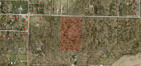203 E 900, Wheatfield, IN 46392 photo 4