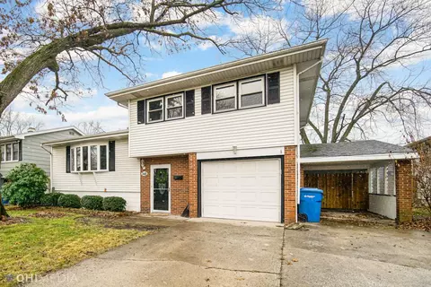 348 N Wright St, Griffith, IN 46319 photo 3