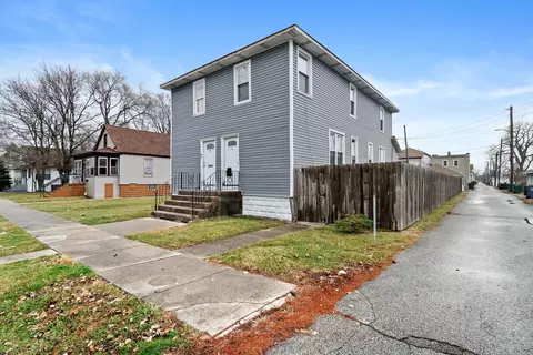 4937 Pine Ave, Hammond, IN 46327 photo 2