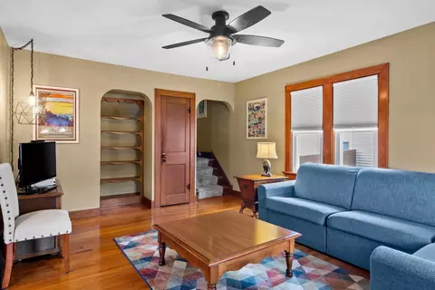 719 E Clark St, Crown Point, IN 46307 photo 5