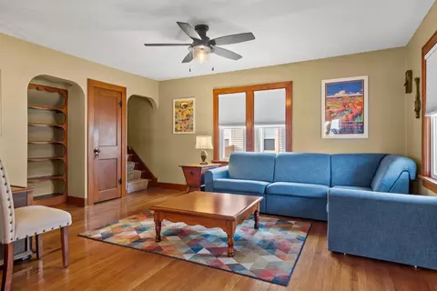 719 E Clark St, Crown Point, IN 46307 photo 3