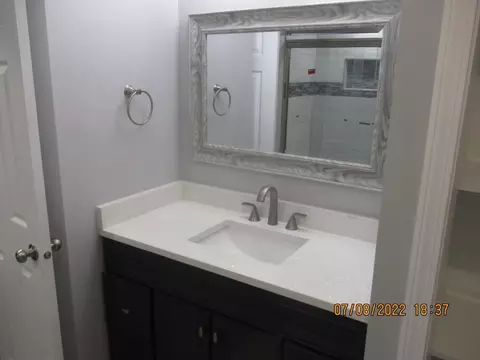 854 King St, Gary, IN 46406 photo 9