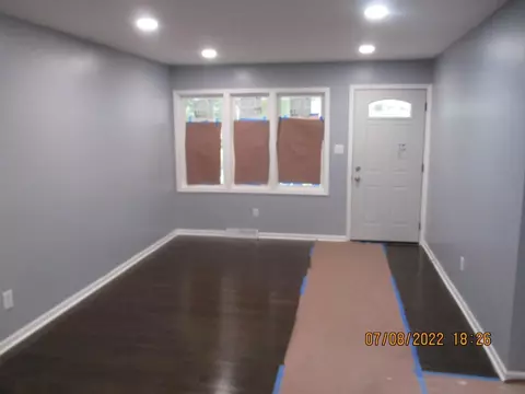 854 King St, Gary, IN 46406 photo 7