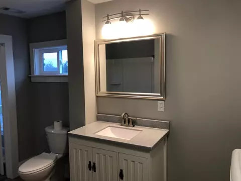910 E St, La Porte, IN 46350 photo 28