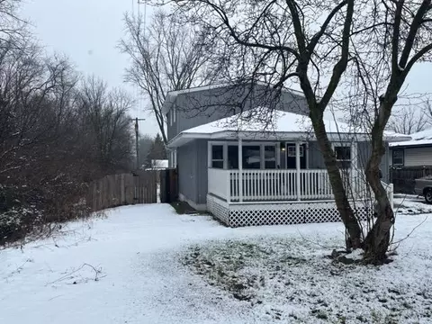 1622 W 47th Pl, Griffith, IN 46319 photo 2