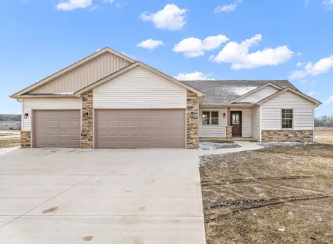 403 W Central Ave, Wheatfield, IN 46392 photo 1