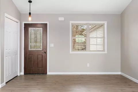 403 W Central Ave, Wheatfield, IN 46392 photo 7