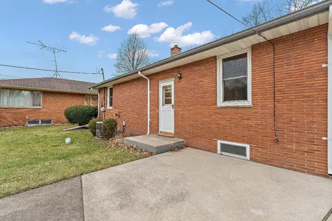 8337 Parkview Ave, Munster, IN 46321 photo 6